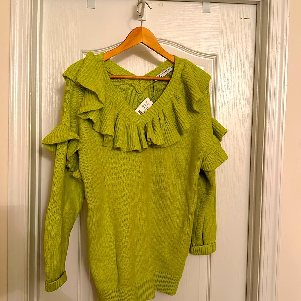 Beautiful, funky chartreuse/lime ZARA sweater